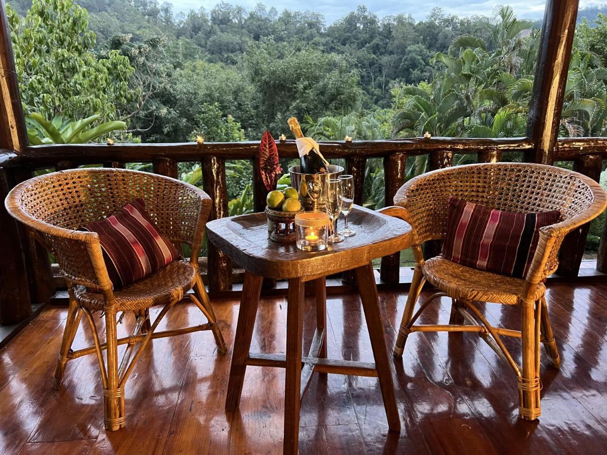 Kanlaya'S Eyrie, Luxury Homestay Pang Mapha Eksteriør billede